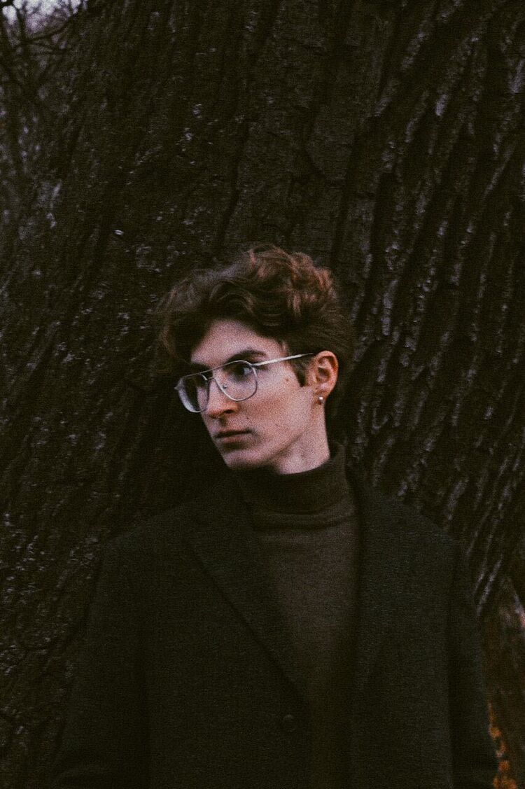  -,   , 23 ,   ,   