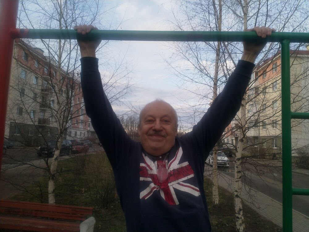  44017624  , 56 ,    -