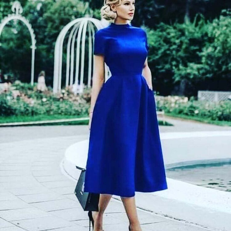  ,   Sara, 48 ,  
