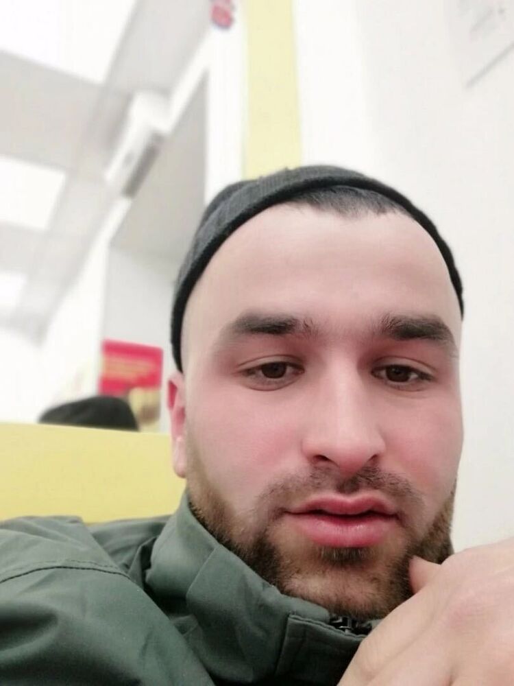  49652064  , 31 ,    