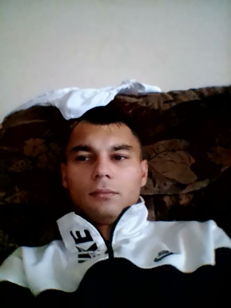  8831444  , 39 ,    