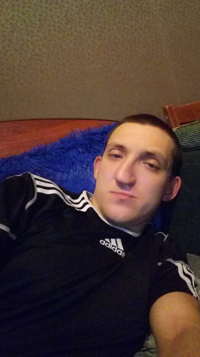  20225634  Sashka, 32 ,    