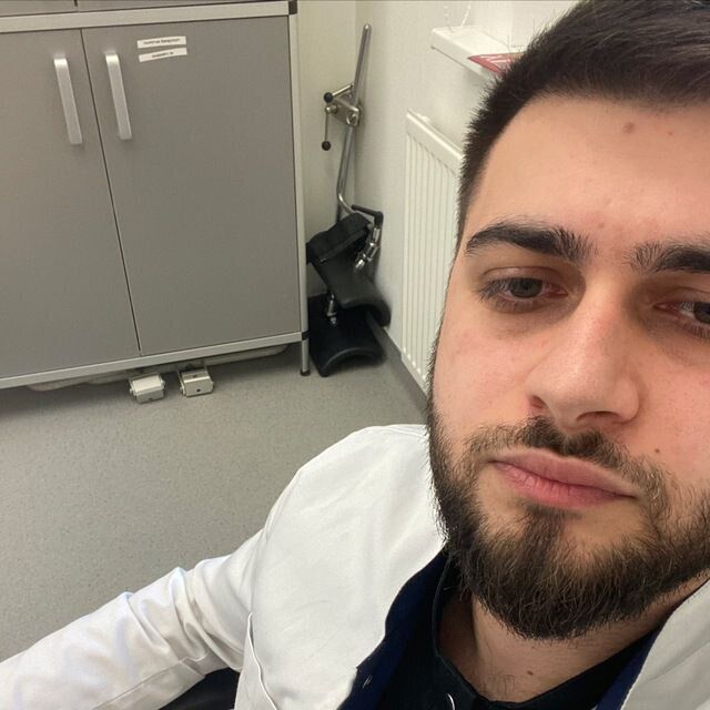  47023794  , 34 ,    