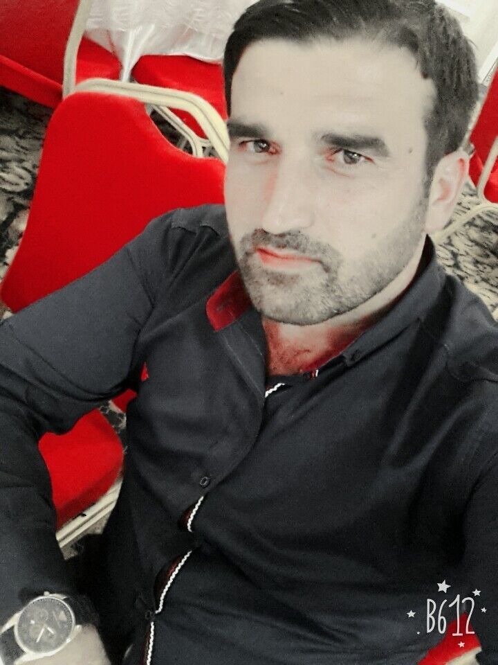  16694364  Hamid, 41 ,    