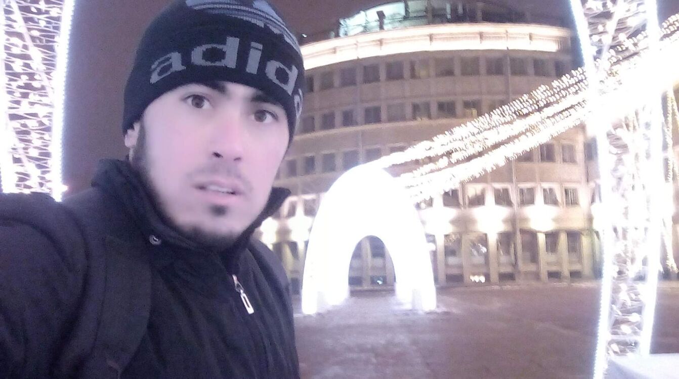  31624114  , 30 ,    -