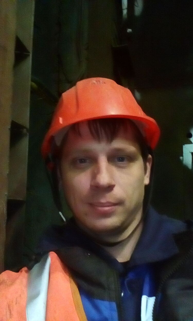 47037044  , 39 ,    