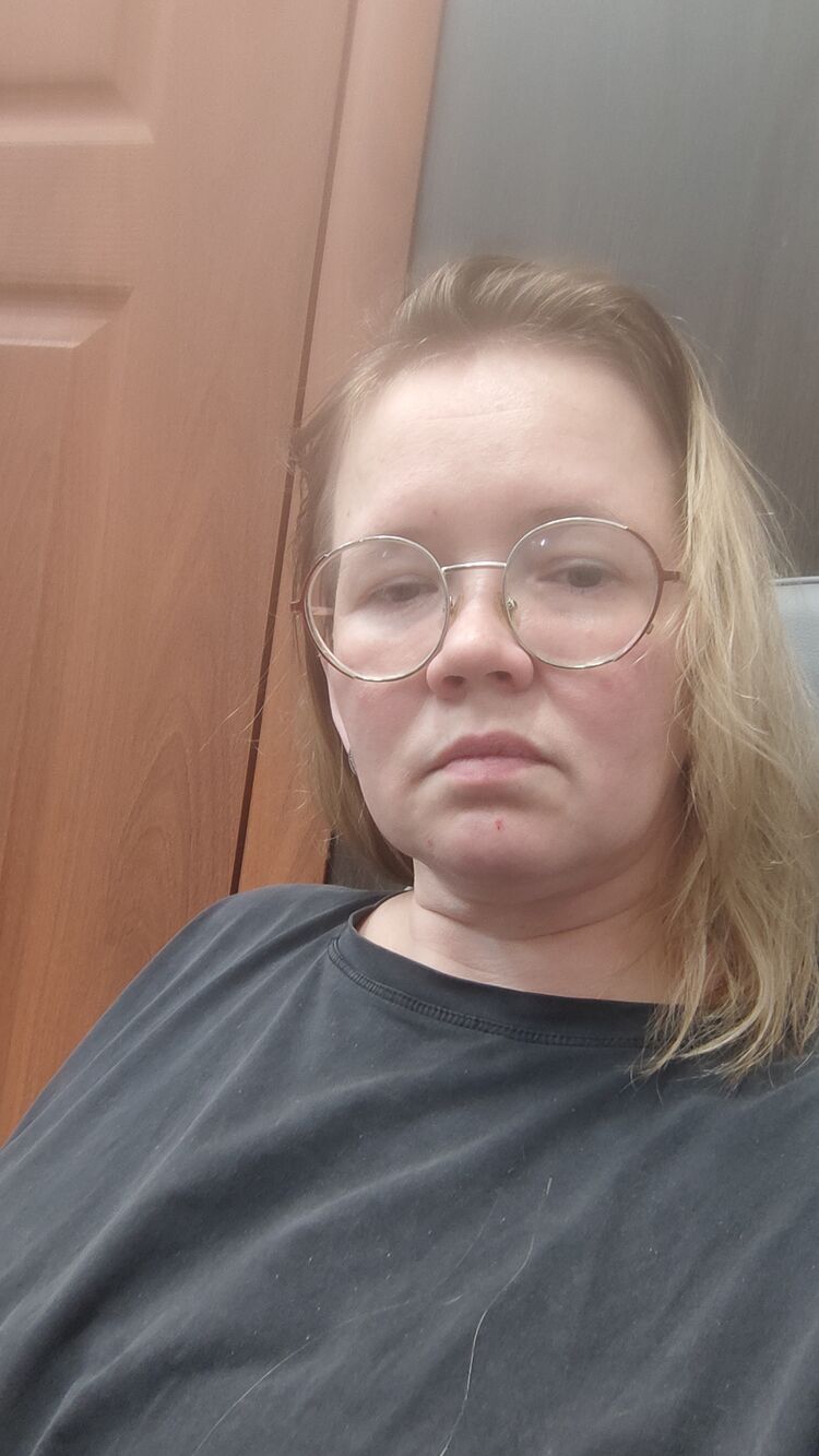  ,   Anastasia, 44 ,     , c 