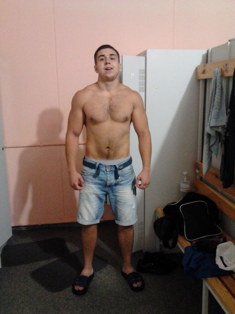  ,   Dima, 34 ,   