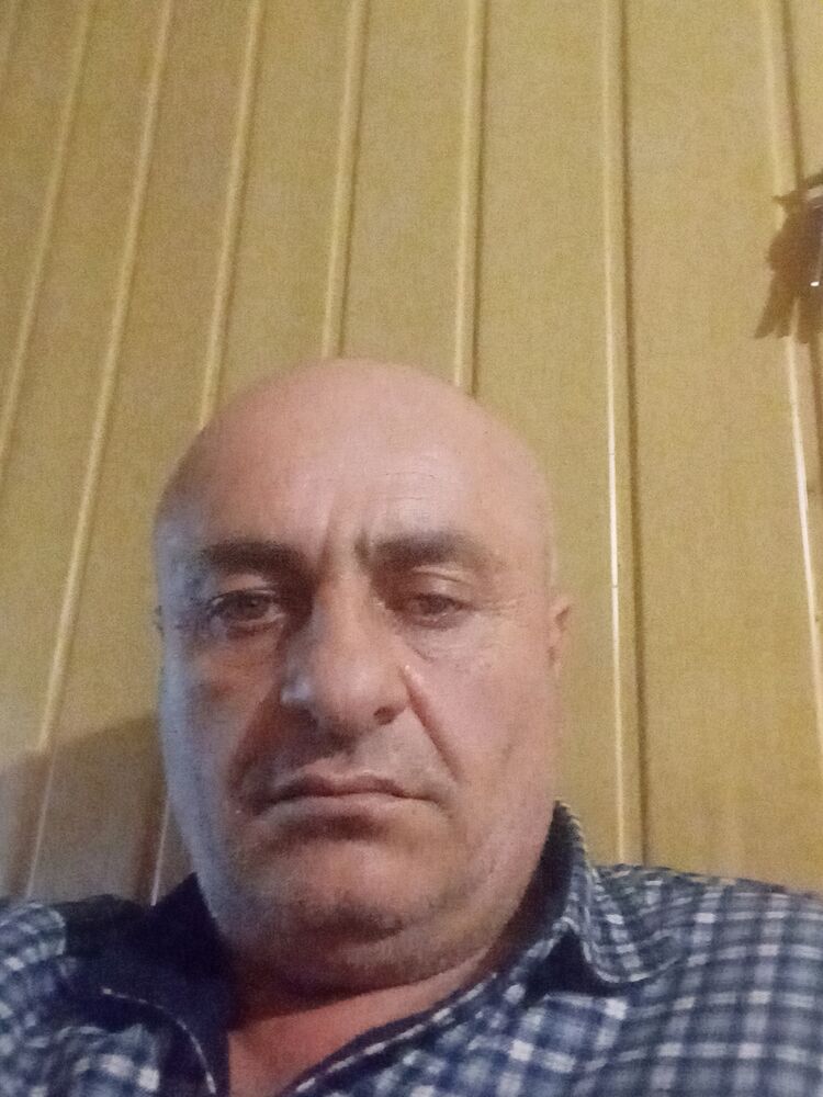  48693274  , 52 ,    