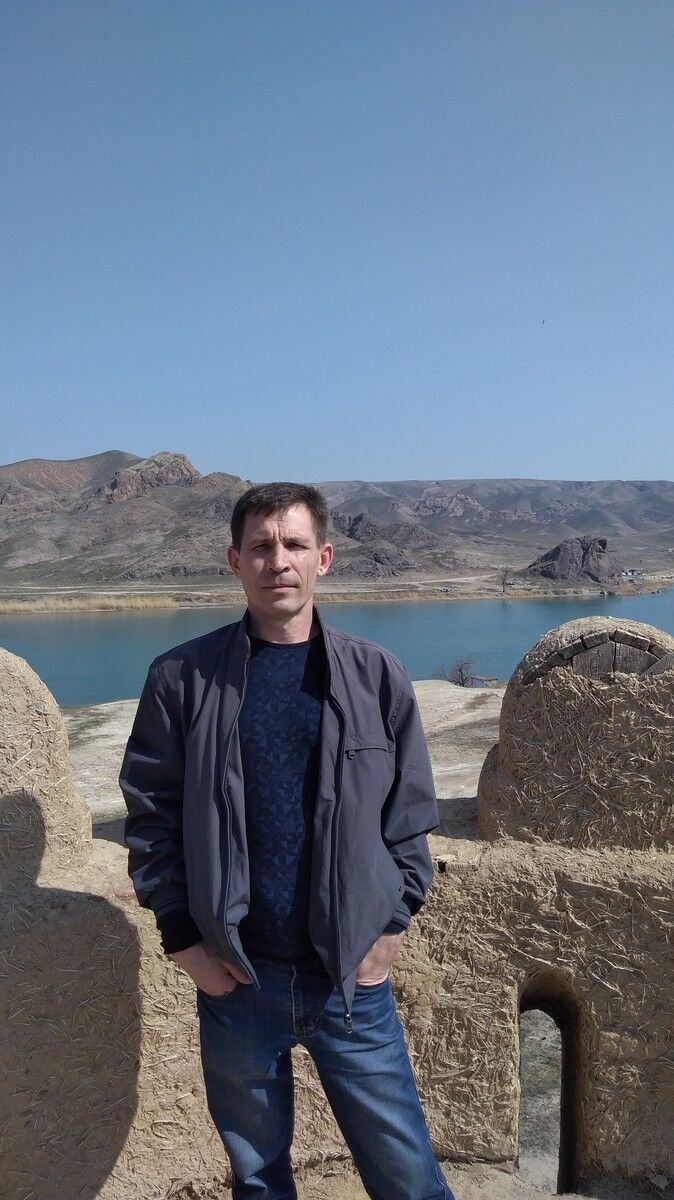  16114234  Evgeniy, 49 ,    