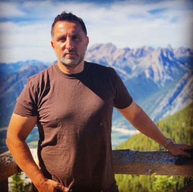  48114594  Rafal, 46 ,    Port Washington