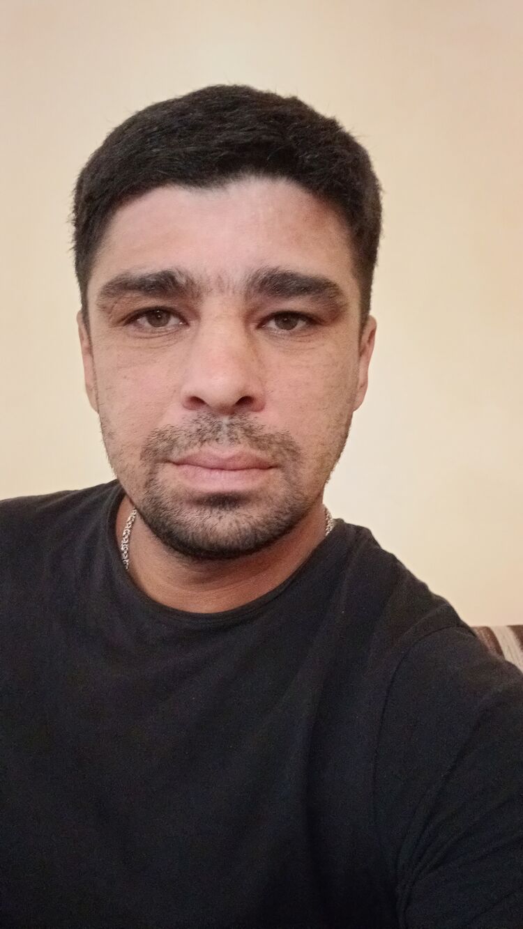  23952184  , 39 ,    