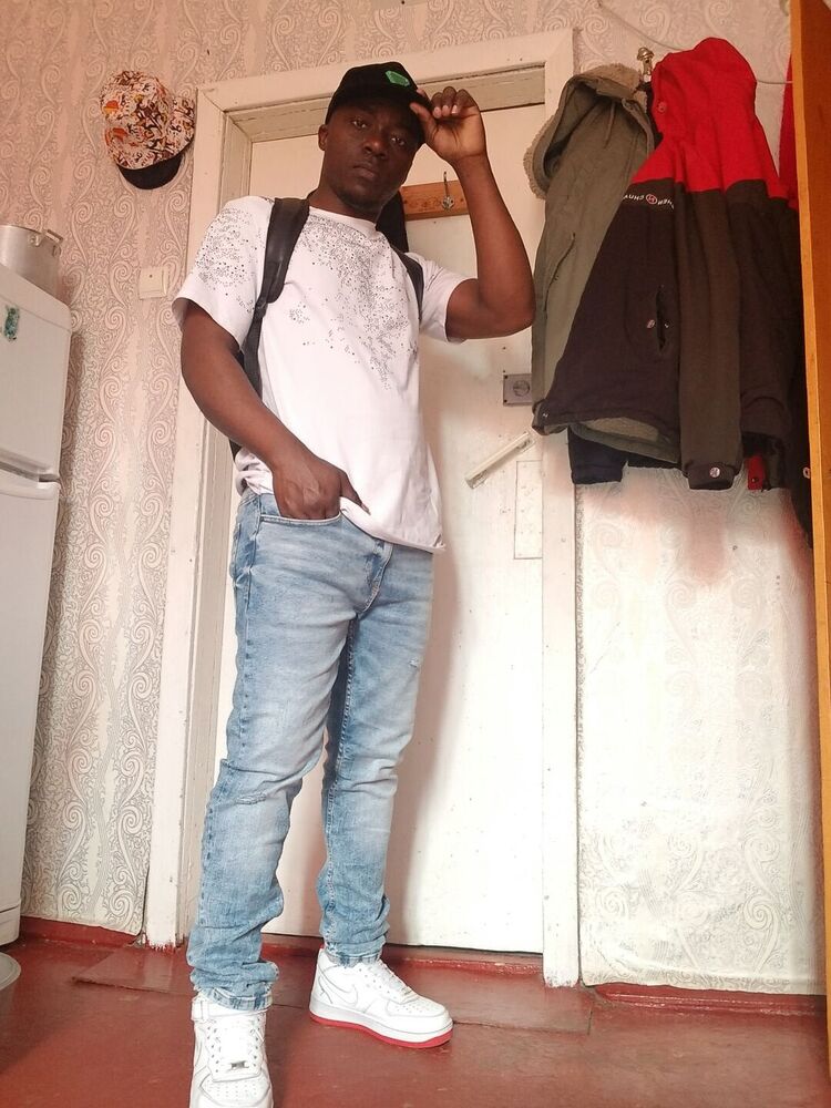  42771774    , 31 ,    