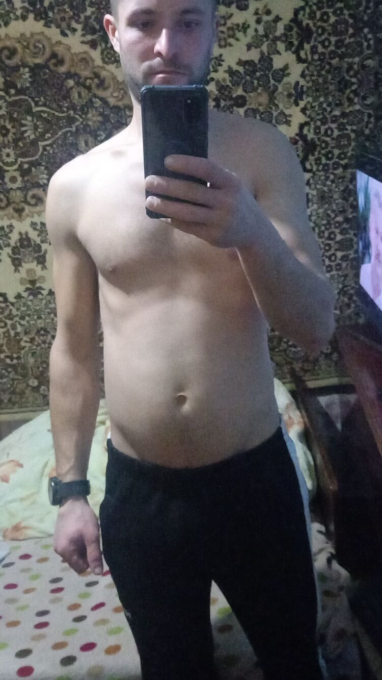  24709644  Denis, 34 ,    