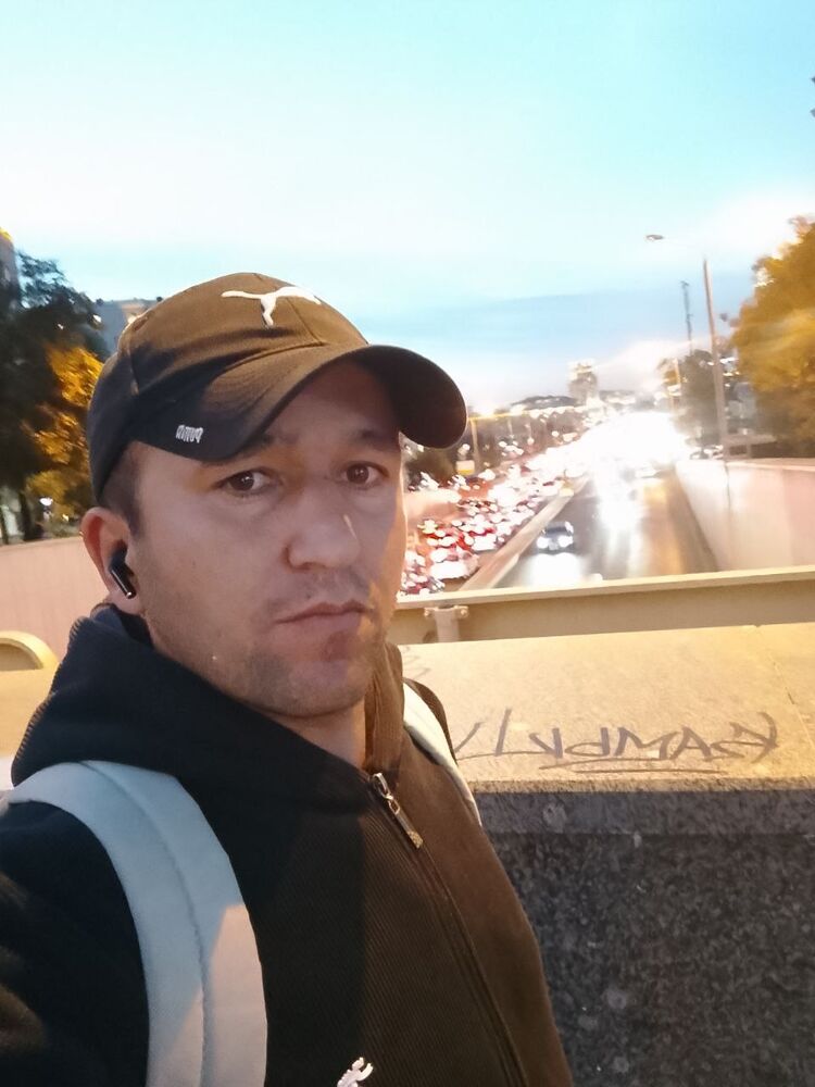  ,   Serali, 30 ,   ,   