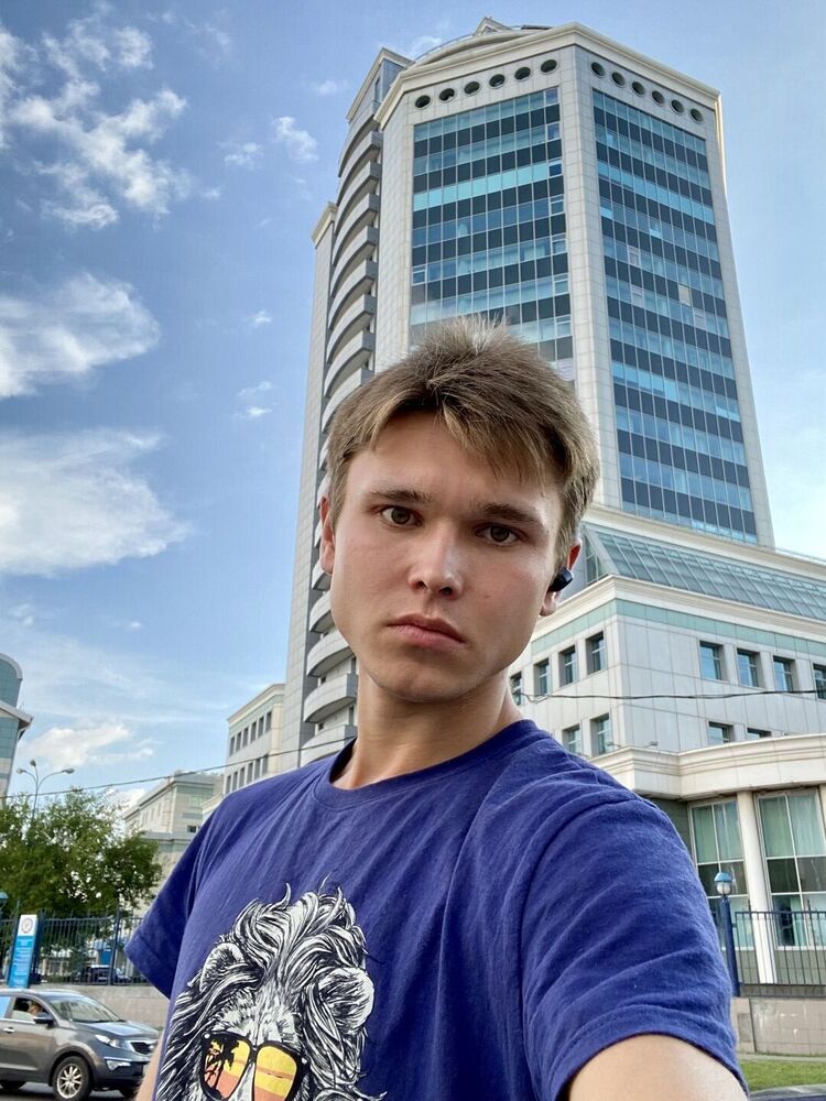  ,   Konstantin, 22 ,   ,   