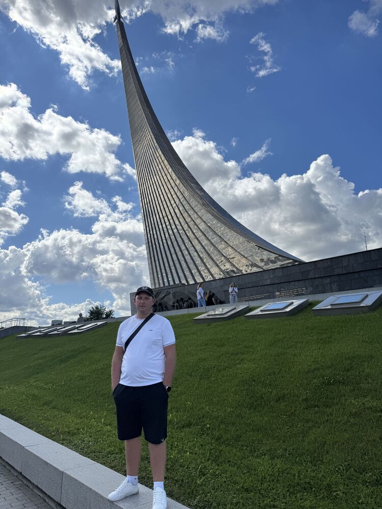  53537524  Igor, 42 ,    