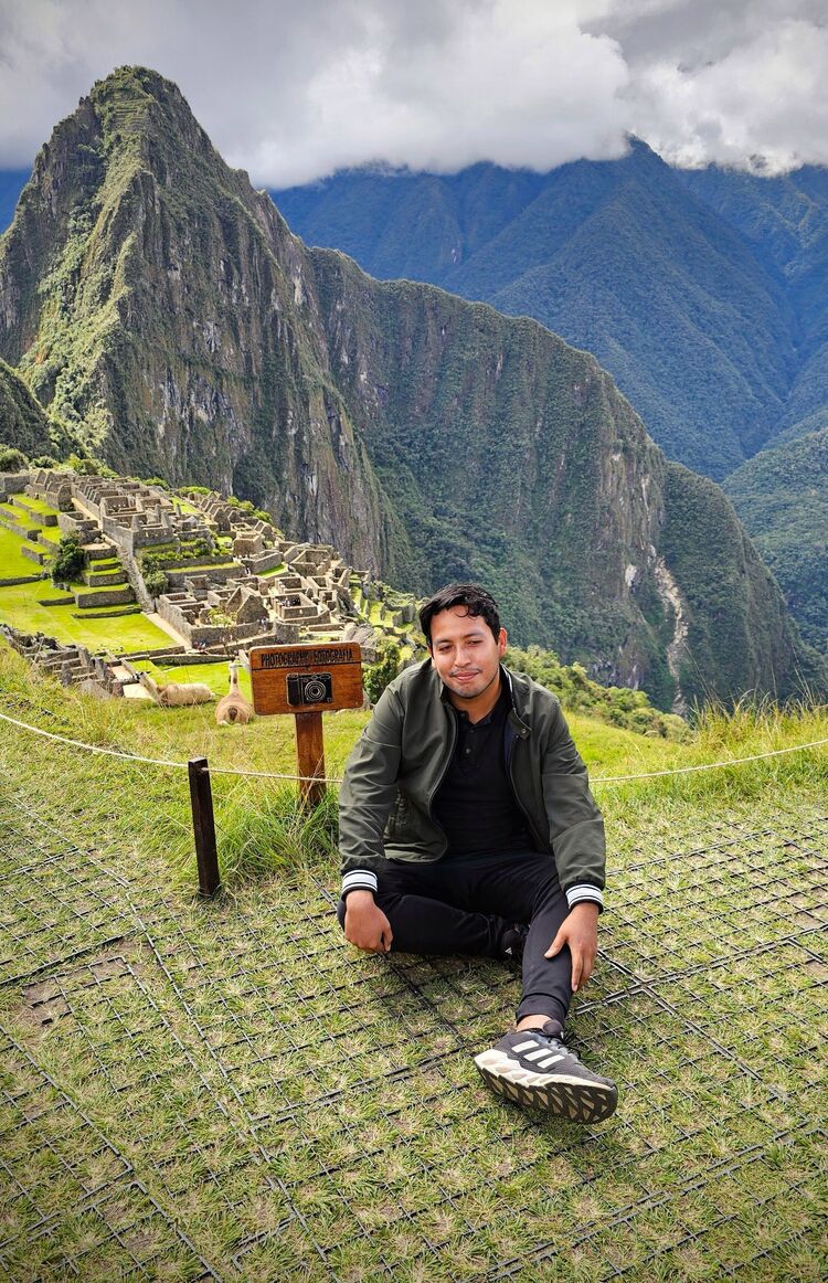  ,   Enrique, 25 ,   ,   