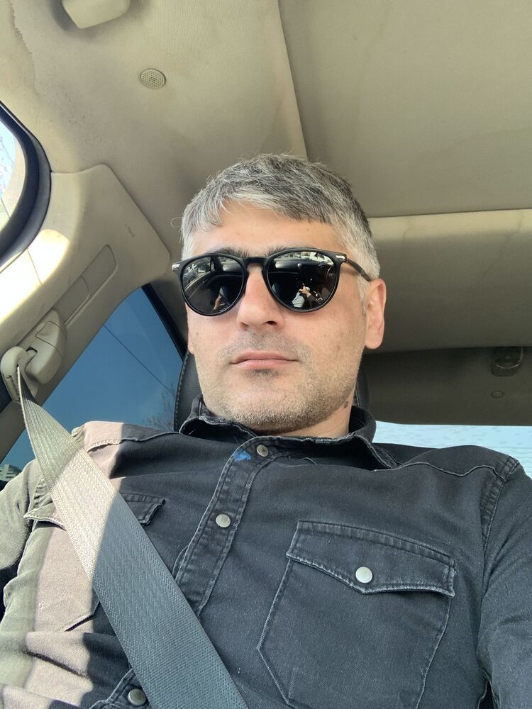  ,   Asim, 37 ,   ,   