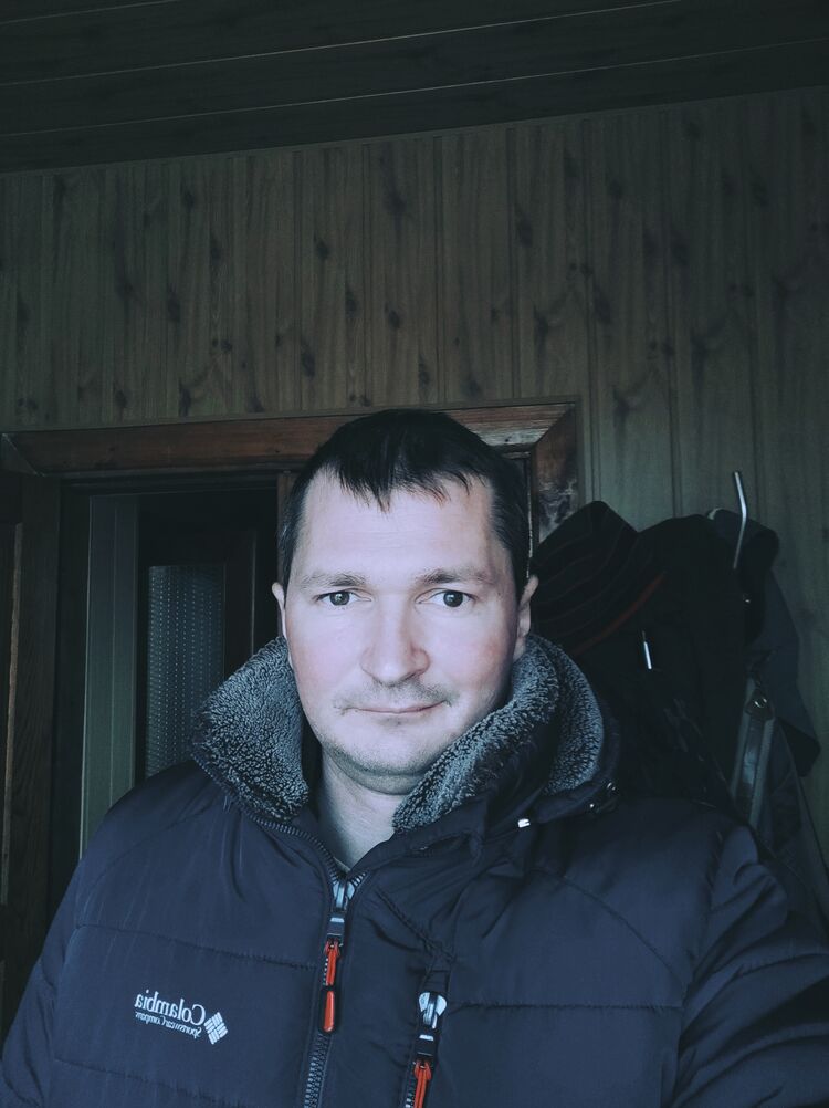  40671424  , 34 ,    