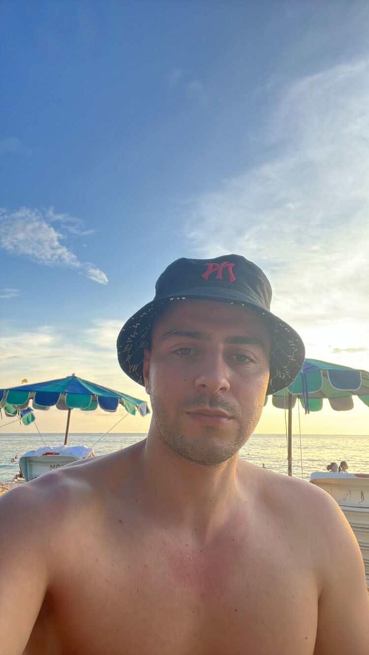  39836294  , 30 ,    Phuket