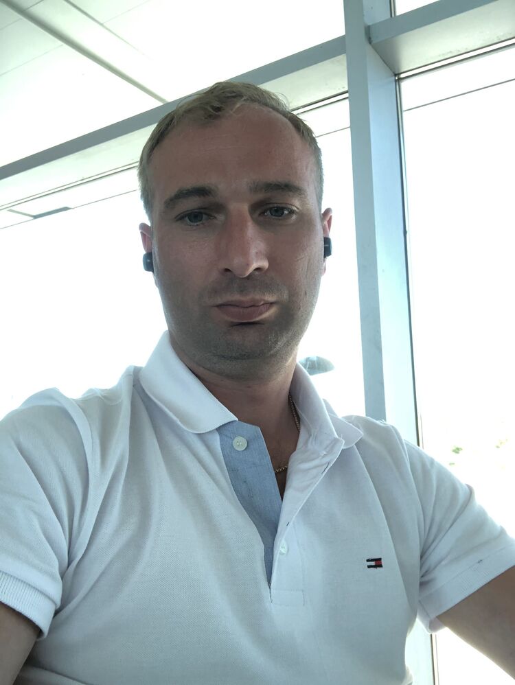  41285424  Maksim, 38 ,    