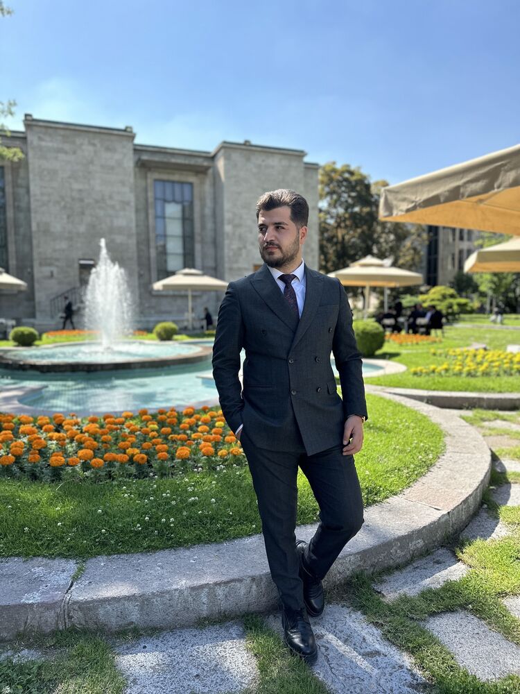  35194724  Emir, 28 ,    Alanya