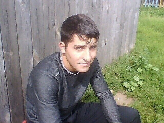  42896644  Smbat, 36 ,    