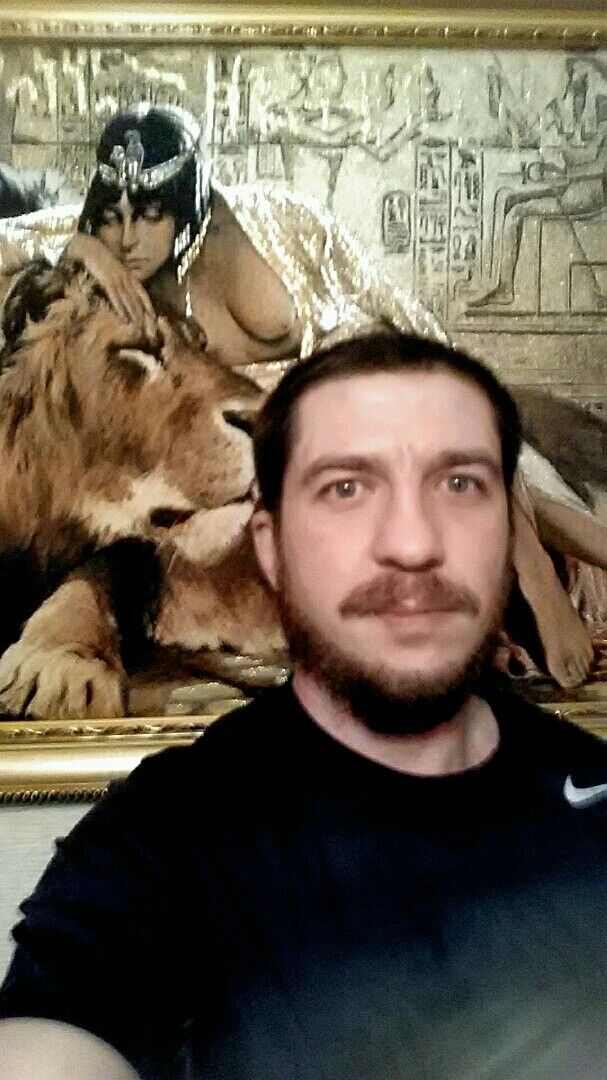  ,   DeNiS, 41 ,     , c 