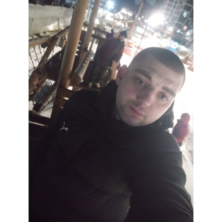  40499334  , 26 ,    