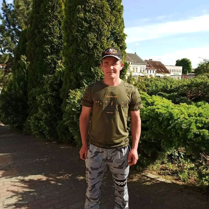  25348234  Serhii, 37 ,    Szczecin Pogodno