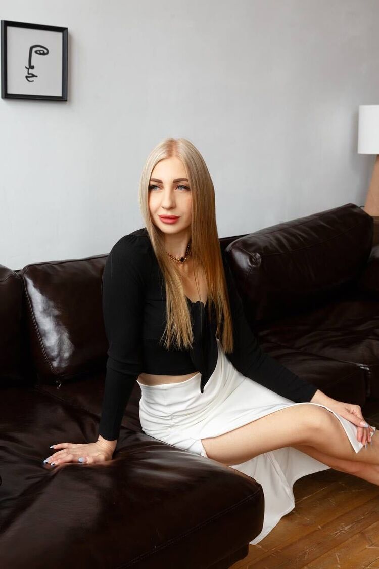  53747594  Kristy, 34 ,    