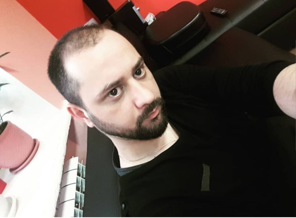  17514524  David, 42 ,    