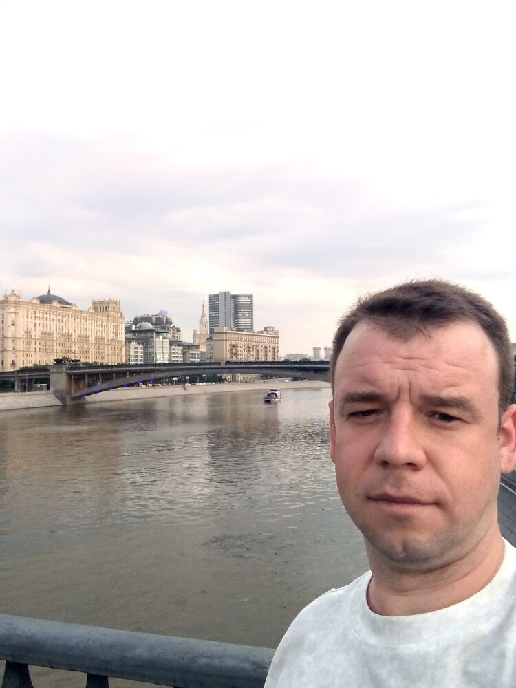  ,   Dimasik, 33 ,   ,   