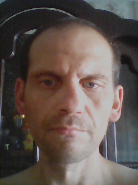  ,   Aleksei, 48 ,   ,   , c 