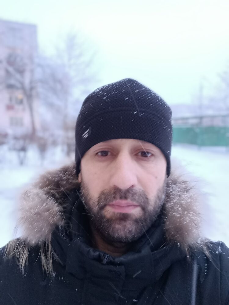  33634974  Said, 45 ,    