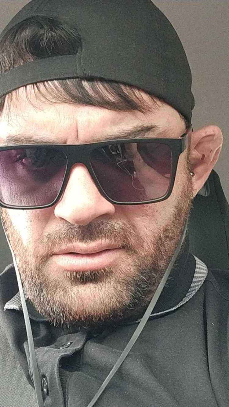  28297334  Alik, 40 ,    