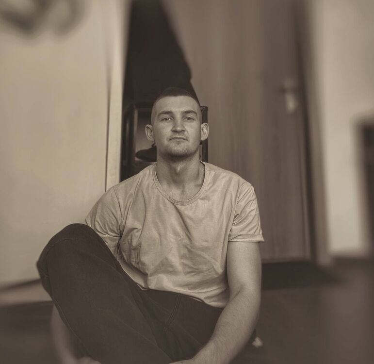  -,   , 26 ,   ,   