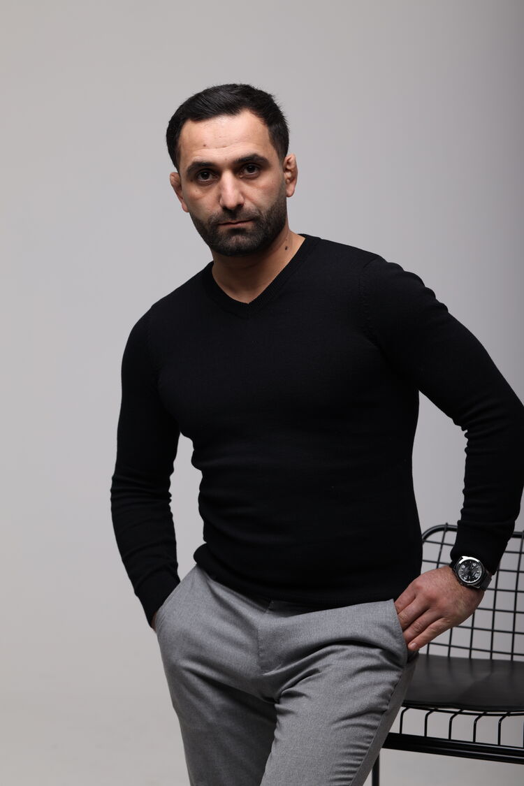  ,   Devid, 36 ,   ,   