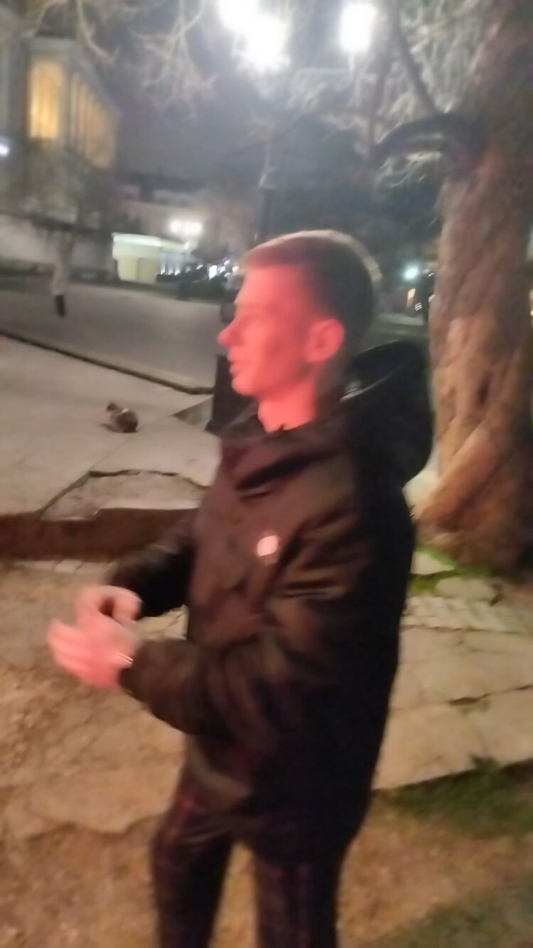  34809464  , 25 ,    