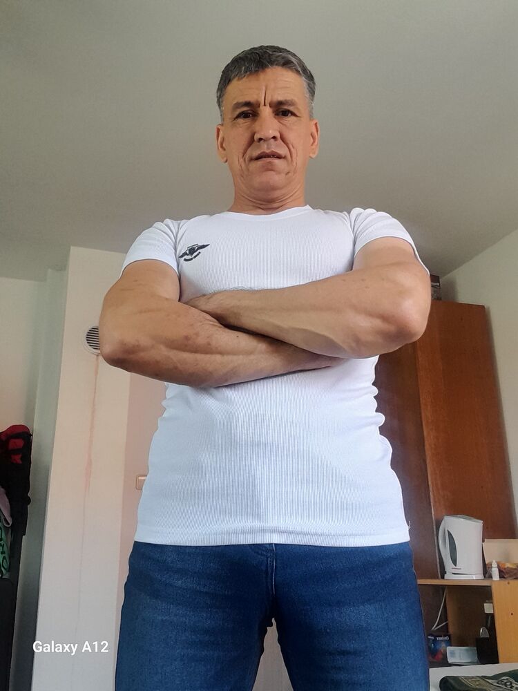 Trhove Sviny,   Yahyo, 39 ,   ,   