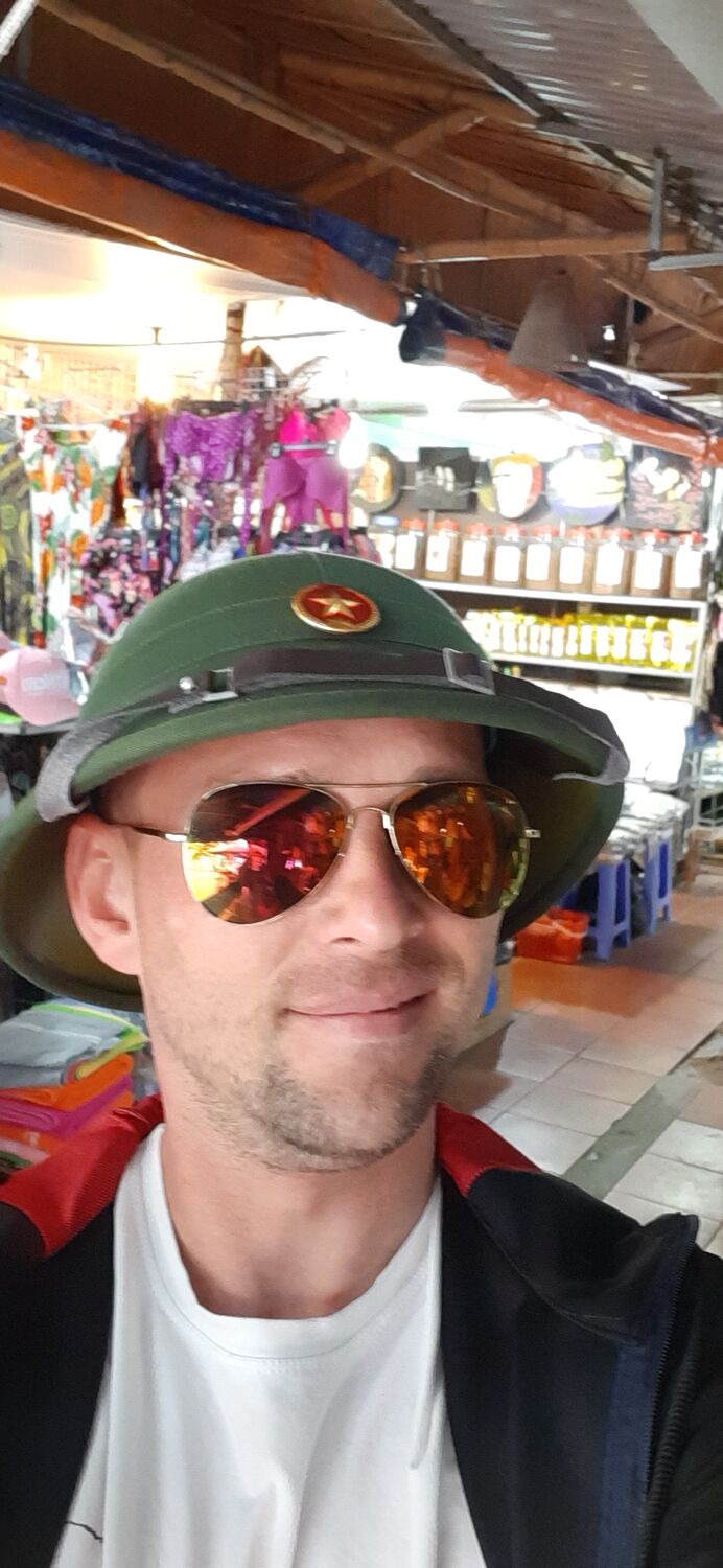  ,   Andrey, 41 ,   ,   , c , 