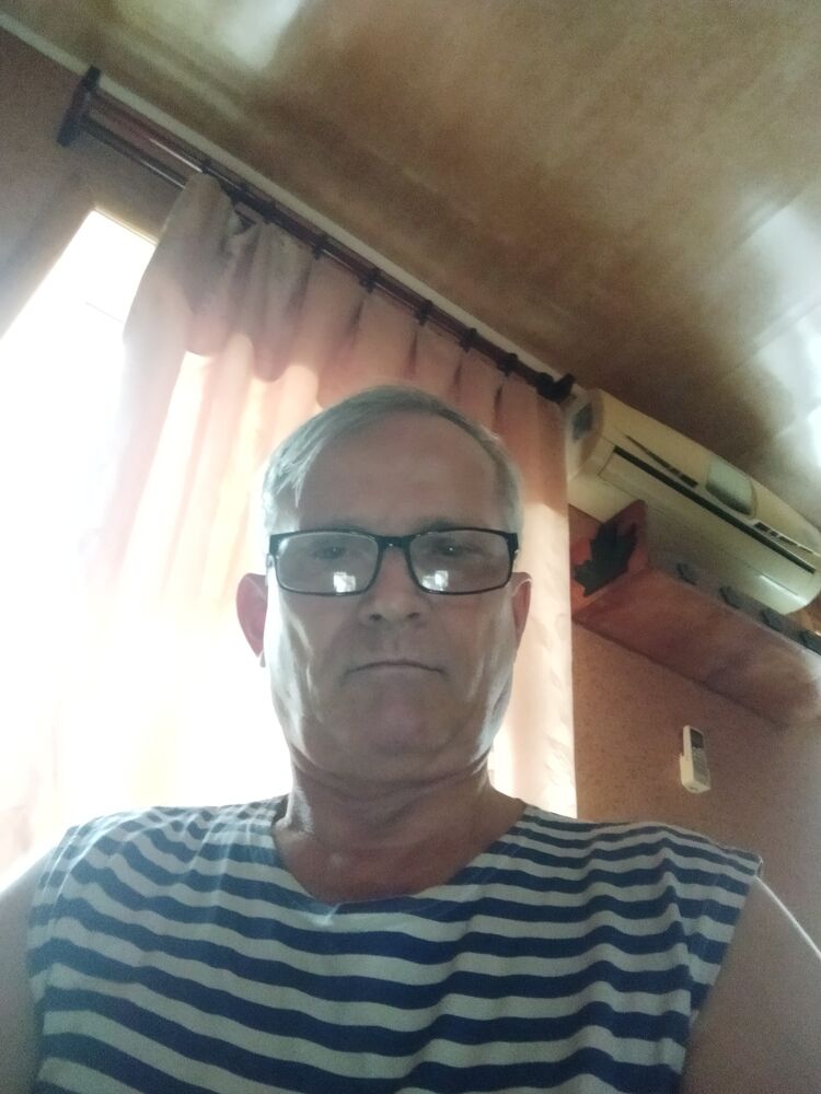  24633624  , 70 ,    
