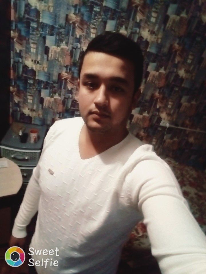  18731394  Farrux, 29 ,    