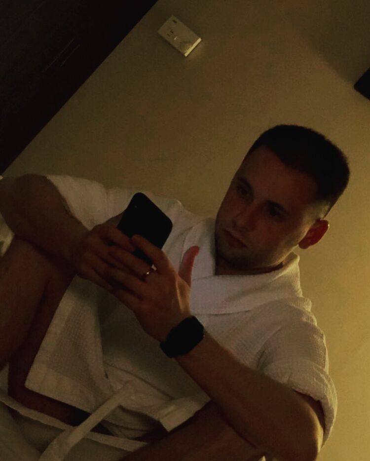 ���� 24458694 ������� �����, 32 ����, ���� ���������� � ���������-��-������