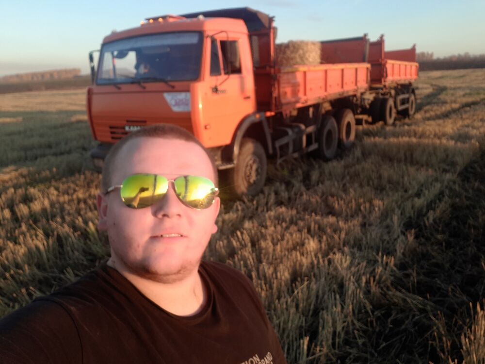  15581794  , 25 ,    