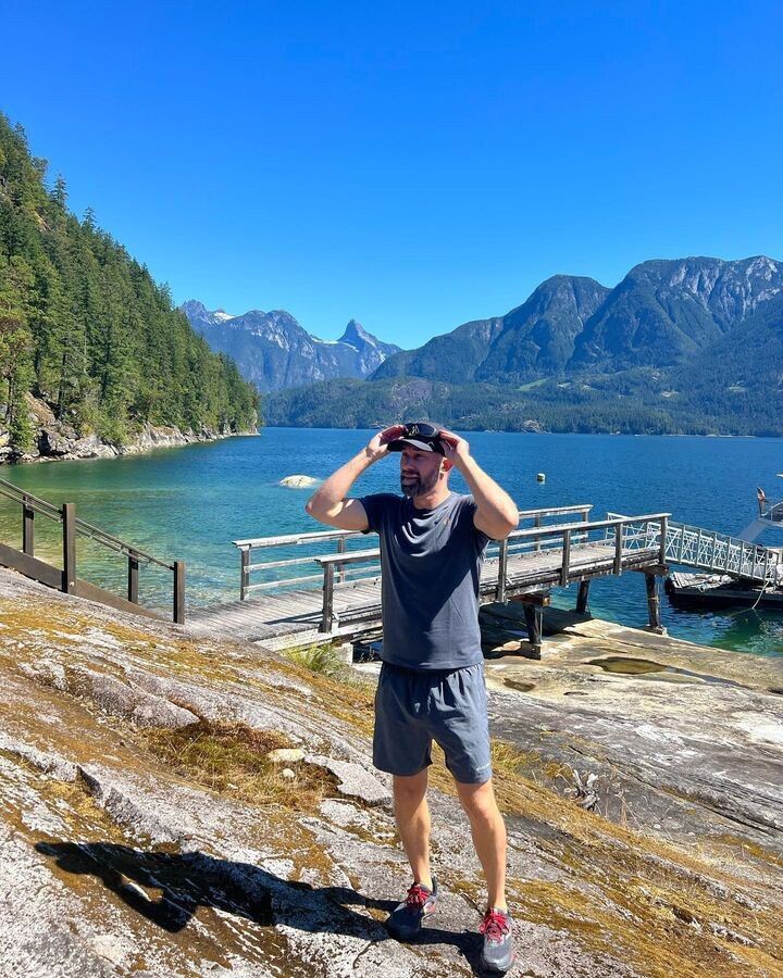  43379564  Jack, 49 ,    