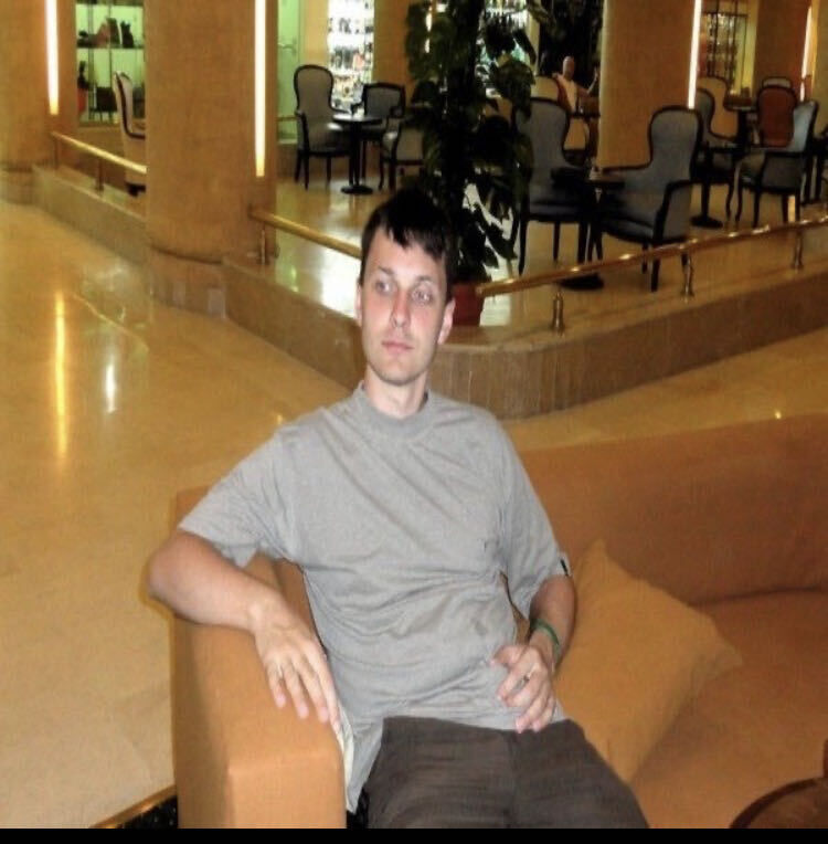  27588794  Cuckold, 45 ,    