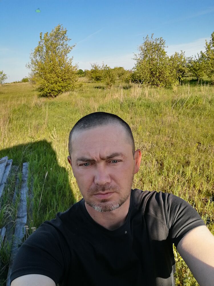  47028584  , 38 ,    