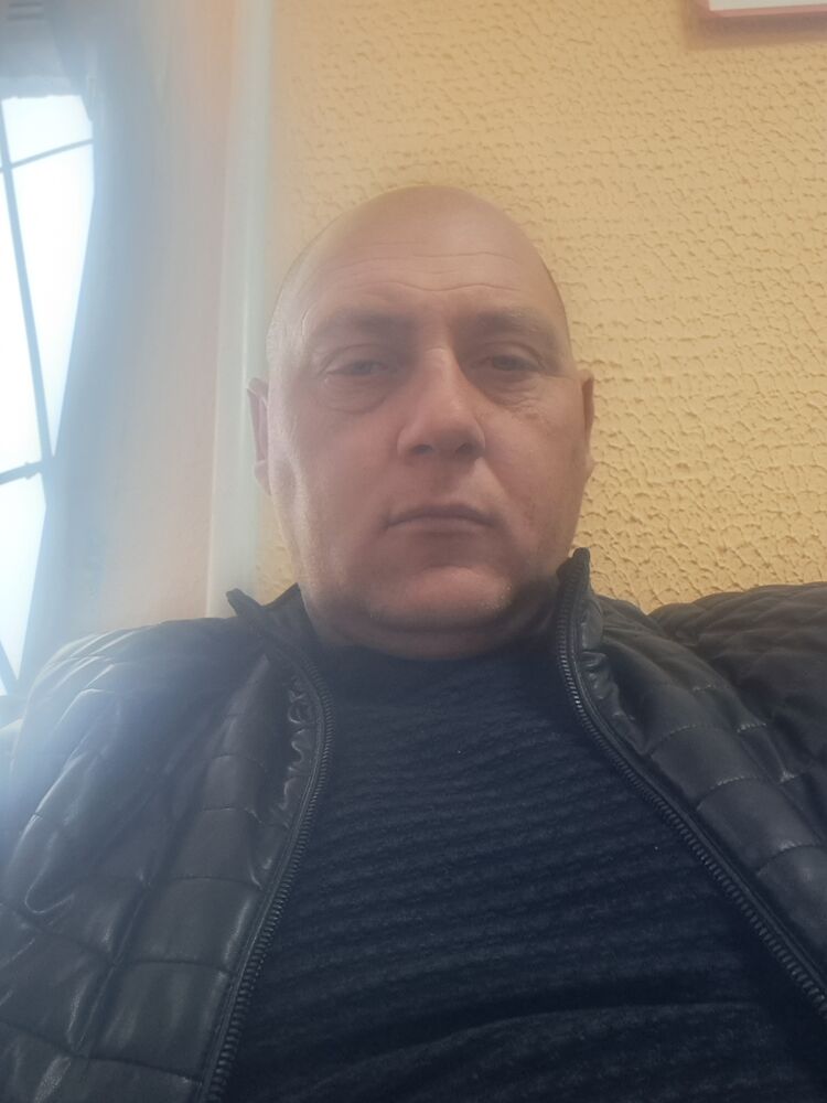  ,   Vlad, 45 ,   ,   